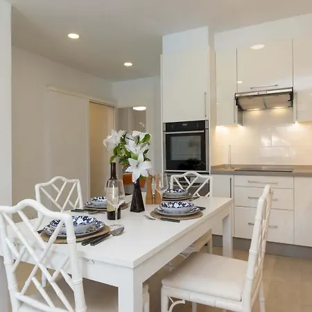 Apartment Sea Breeze Frontline *