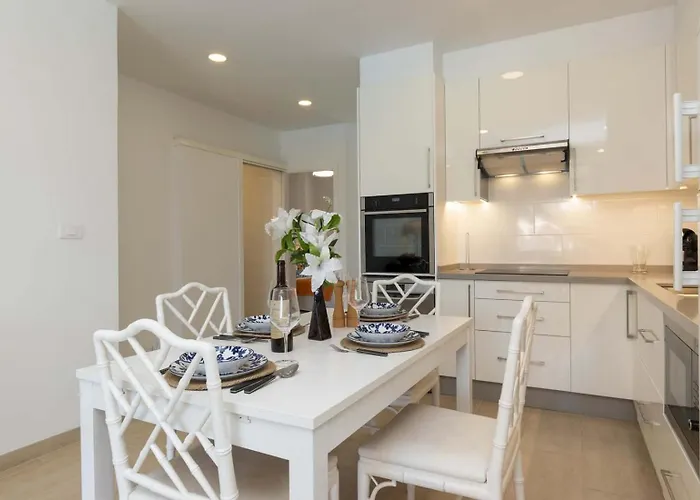 דירה Sea Breeze Frontline *